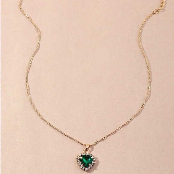 Rhinestone Green Heart Charm Necklace - Picture 3 of 4